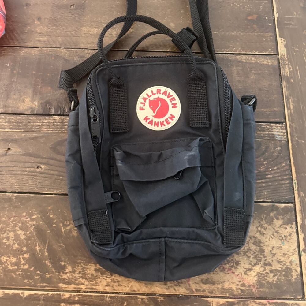 Fjallraven Kanken Sling Crossbody Bag Black Mini Shoulder Bag Sweden